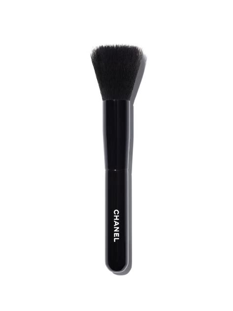 pincel chanel|Chanel brush no 102.